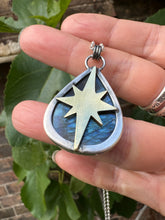 Load image into Gallery viewer, Blue Labradorite starry pendant