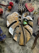 Load image into Gallery viewer, Silver Monstera leaf necklace