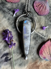 Load image into Gallery viewer, Rainbow moonstone pendant