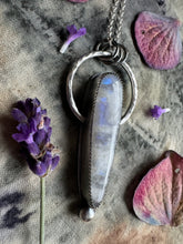 Load image into Gallery viewer, Rainbow moonstone pendant