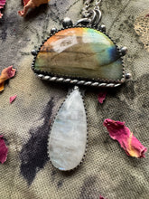 Load image into Gallery viewer, Labradorite and rainbow moonstone mushroom