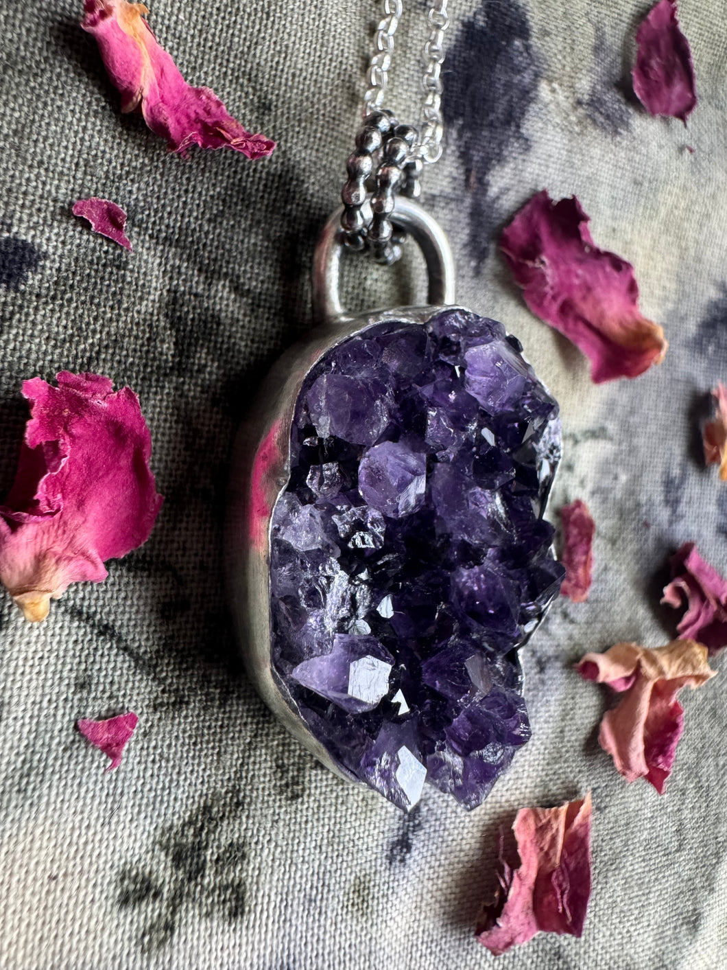 Beautiful Amethyst pendant