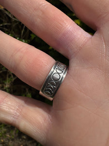 Tear drop Rainbow moonstone ring