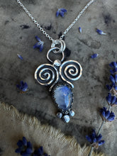 Load image into Gallery viewer, Rainbow moonstone spiral necklace