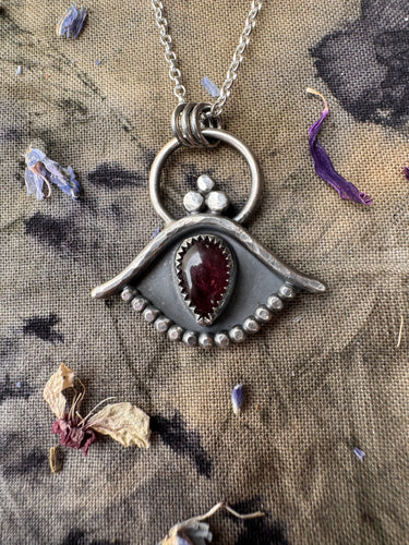 Tourmaline eye Necklace
